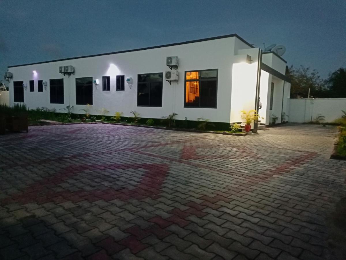 Chibuba Airport Accommodation Dar es Salaam Exterior photo