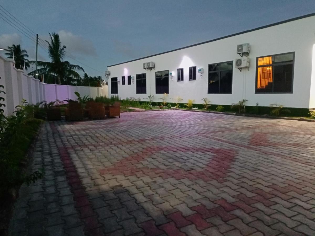 Chibuba Airport Accommodation Dar es Salaam Exterior photo